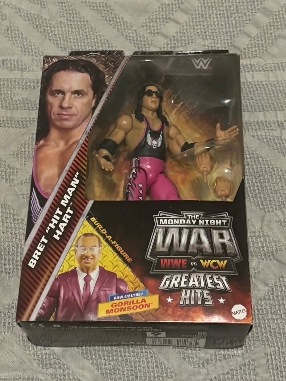 Bret Hit Man Hart WWE Action Figure Monday Night War Elite Collection New in Box